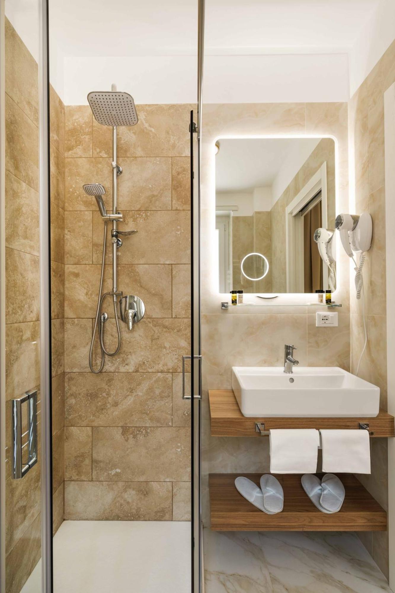 Albadea Deluxe Hotell Rom Exteriör bild