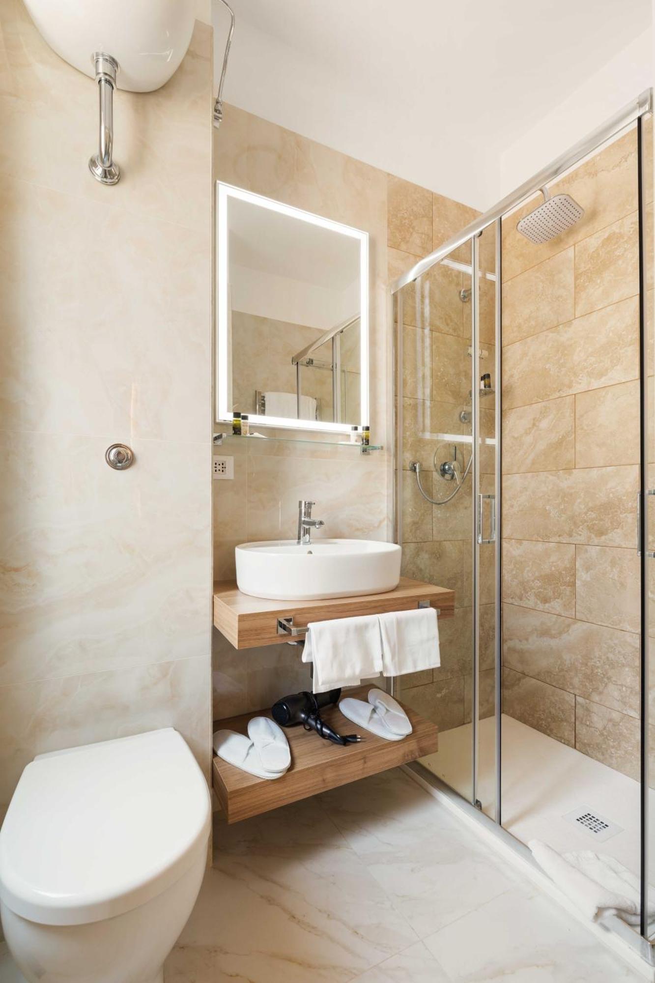 Albadea Deluxe Hotell Rom Exteriör bild